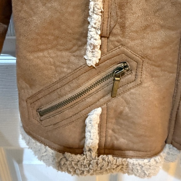 Bernardo Women's Tan Faux Suede Teddy Jacket Fall Staple Jacket🍂🍁🎃 - Picture 4 of 10